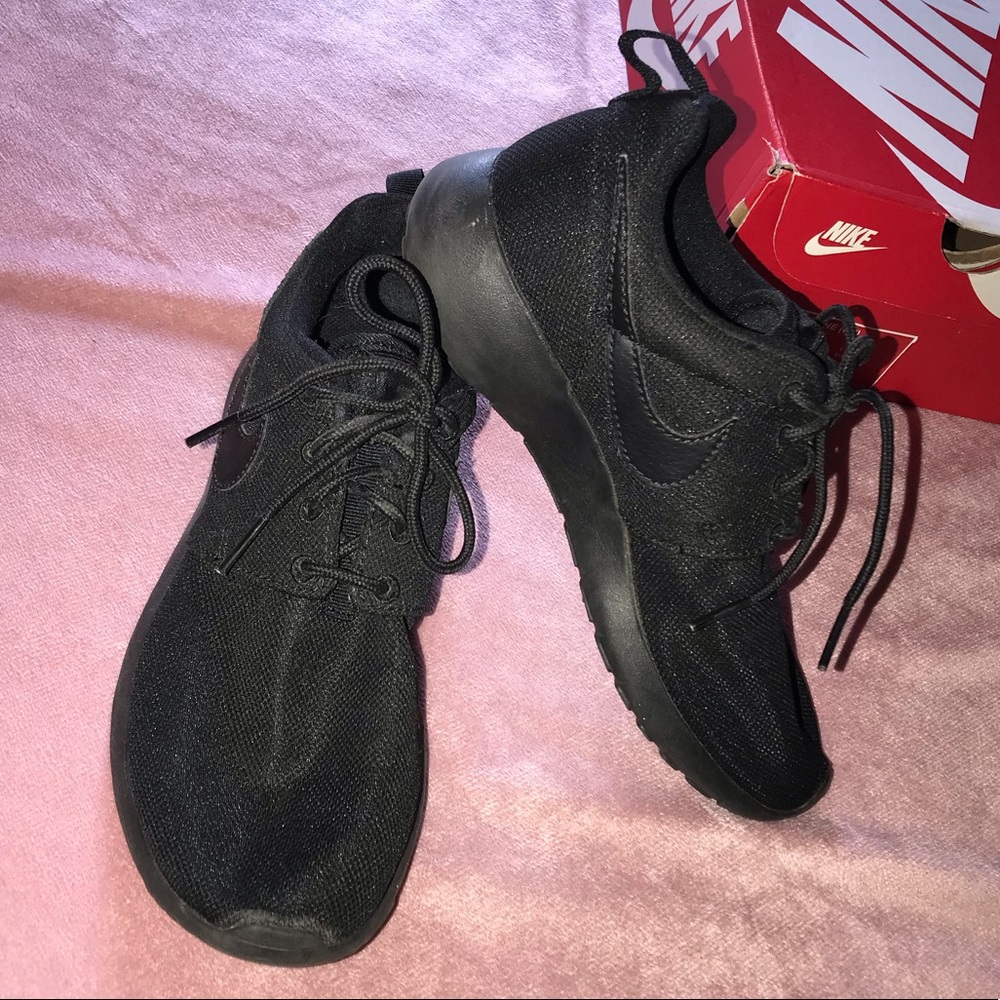 Nike Roche One, Black